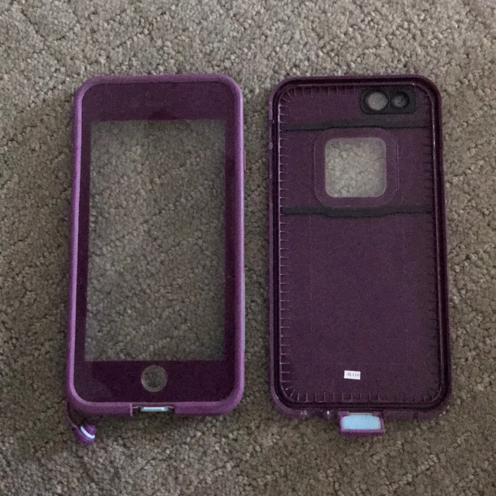 unused waterproof case!